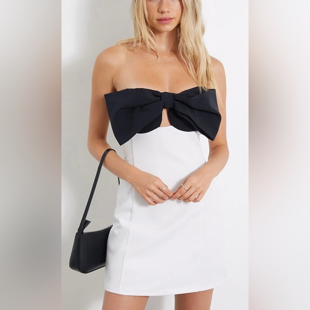 NWT L.A. Hearts All Wrapped Up Mini Dress - Size Small